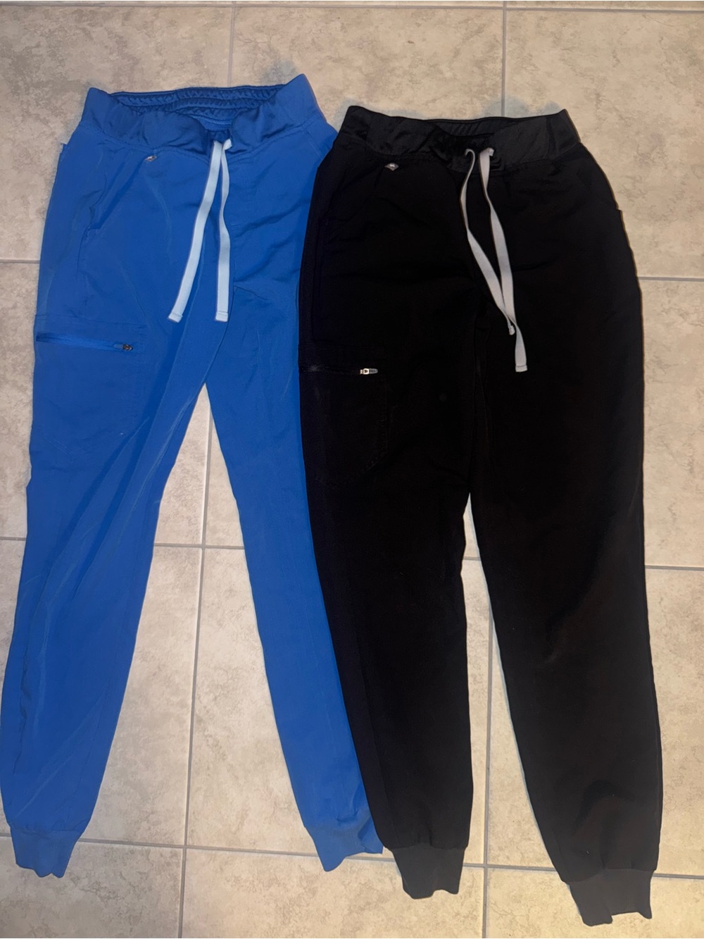 Figs Women's Jogger Pants in Blue and Black
